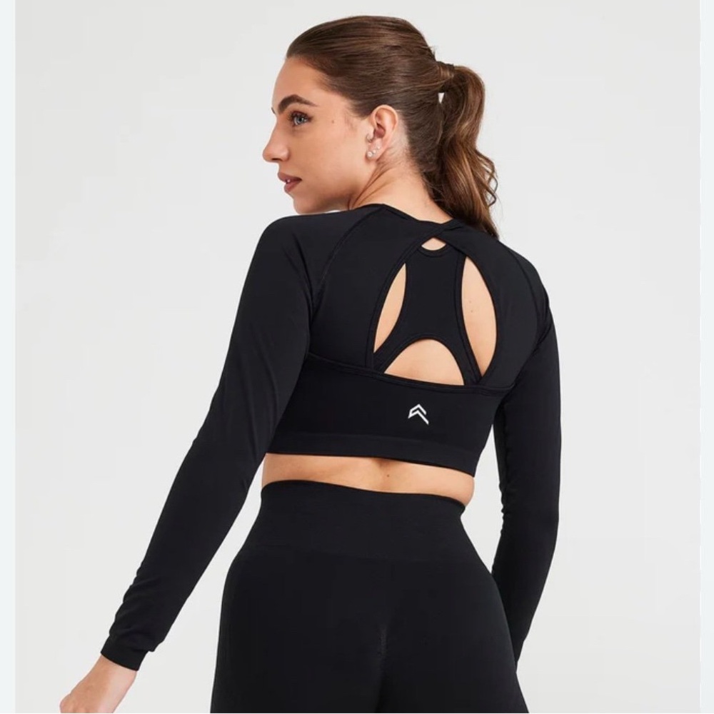 Oner active open back crop top